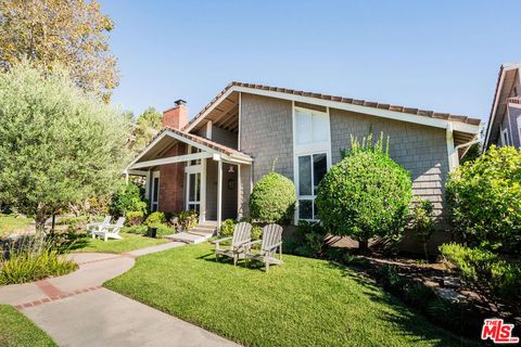 Photo of 1316 Avenida De Cortez, Pacific Palisades, CA 90272 (MLS # 26838543)