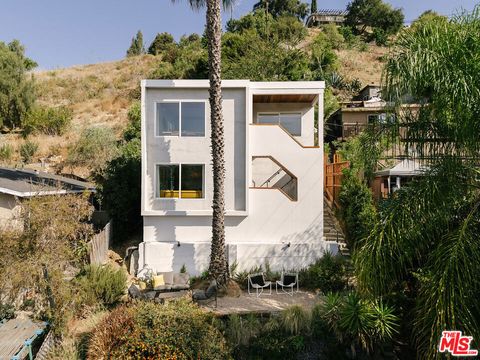 Photo of 3021 Johnston Street, Los Angeles, CA 90031 (MLS # 26847737)