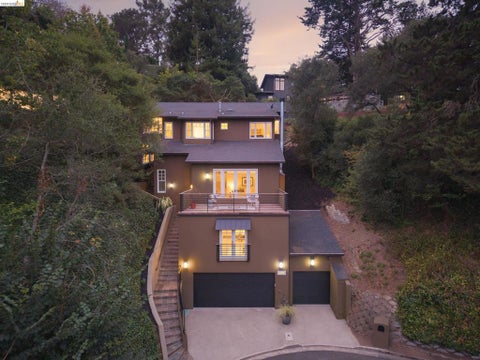 Photo of 695 Florence, Oakland, CA 94618 (MLS # 41147624)