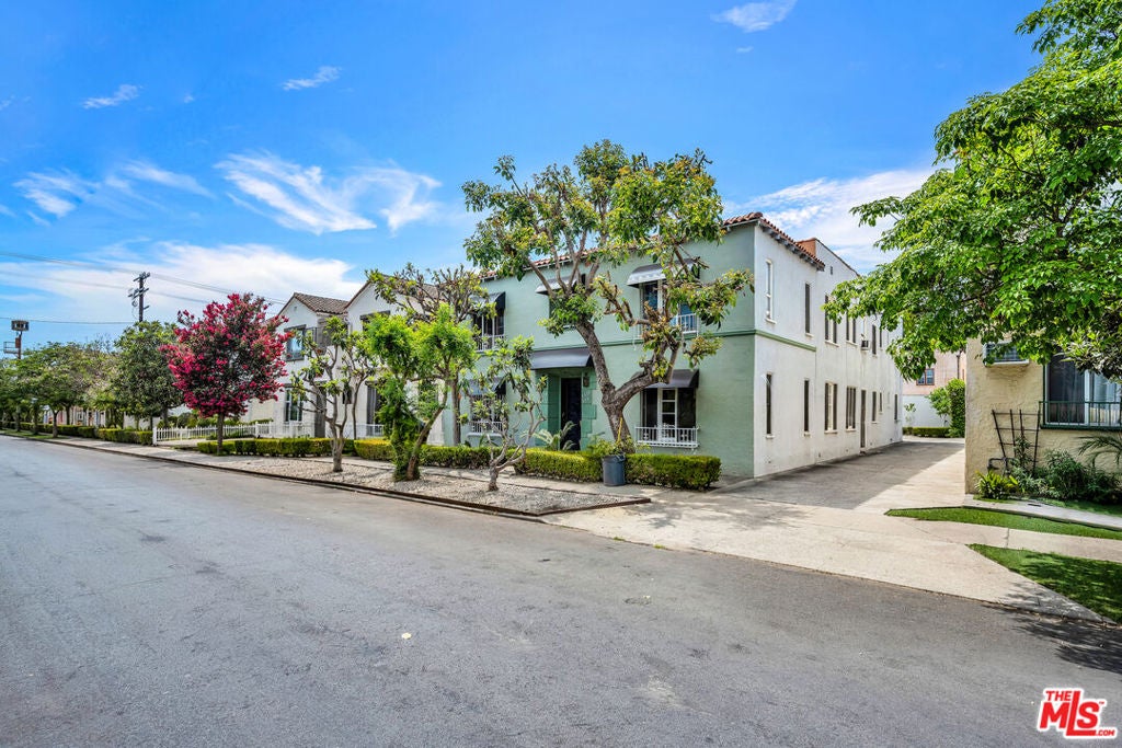 331 N Ogden Drive