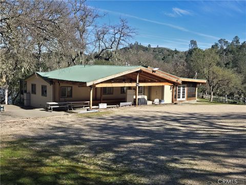 Photo of 5870 Las Tablas Bay Dr, Paso Robles, CA 93446 (MLS # NS26044700)