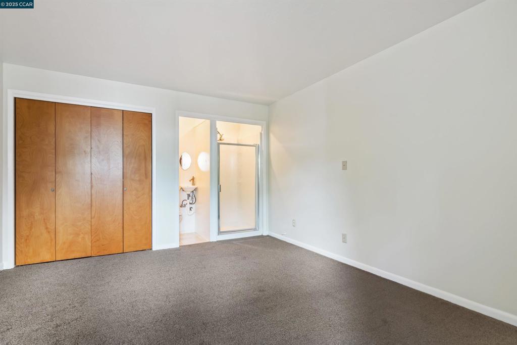 ROSE POINT - Residential