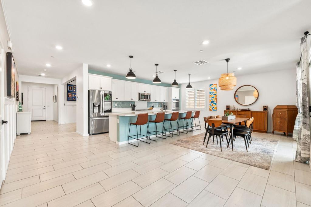 40258 Vivaldi Court