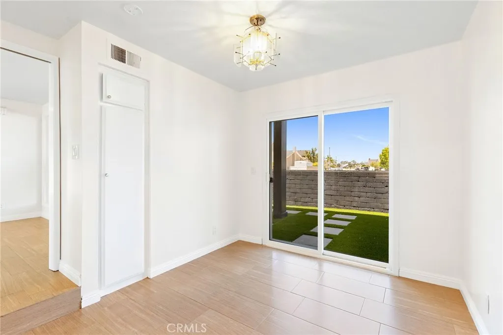 Huntington Beach, California 92648, United States, 4 Bedrooms Bedrooms, ,3 BathroomsBathrooms,Residential,Active,210737