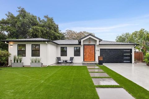 Photo of 215 Lauella Court, Mountain View, CA 94041 (MLS # ML82043348)
