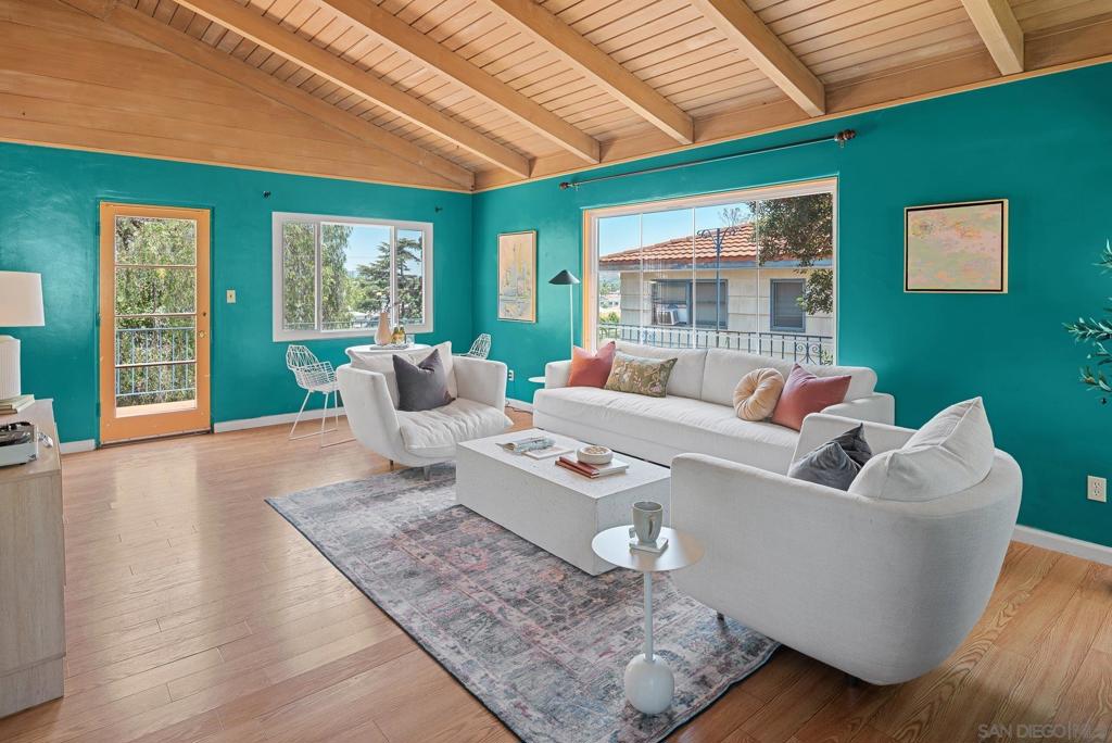 8500 Hillcrest