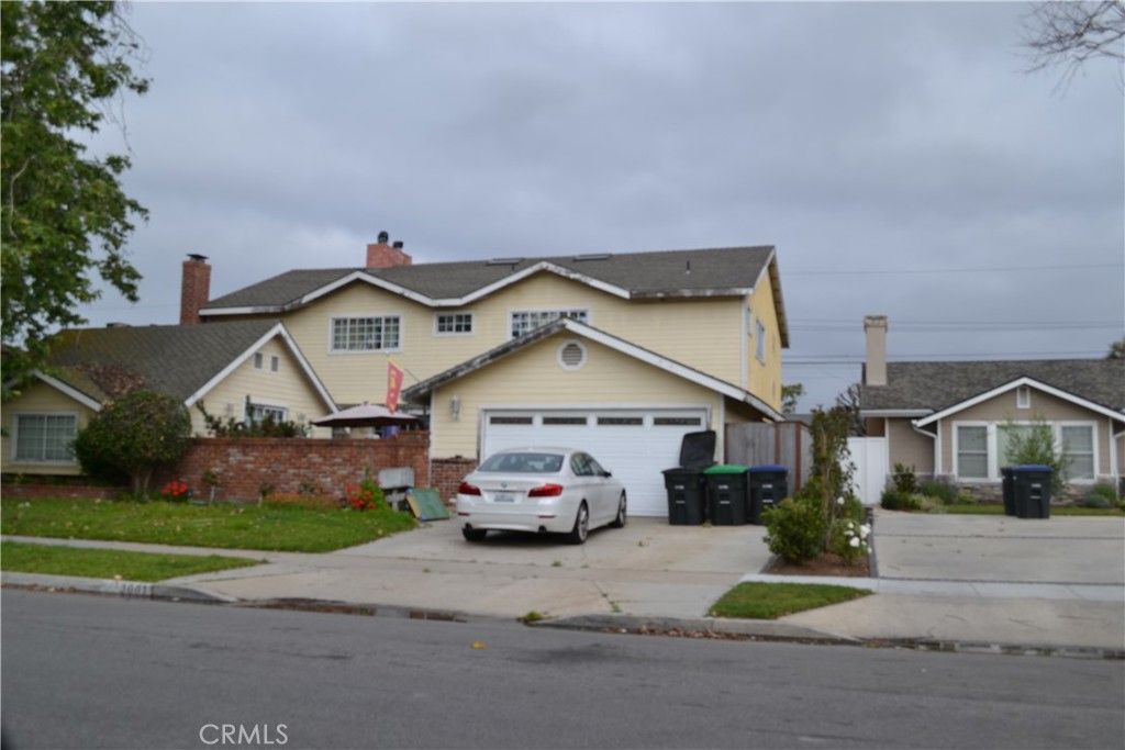 Photo of 3001 Inverness Dr, Los Alamitos, CA 90720 (MLS # OC26053342)