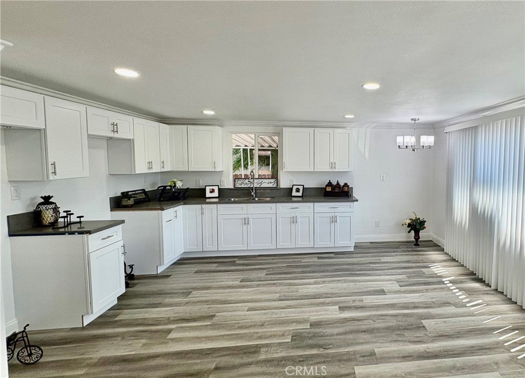 10701 Cedar Avenue 16