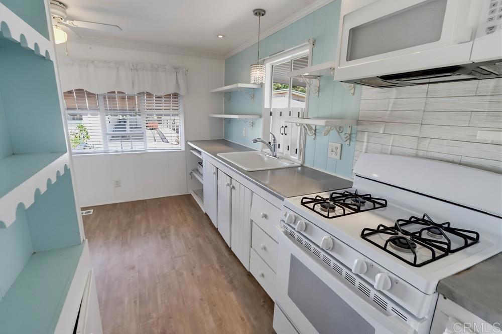 2130 Sunset Drive 104
