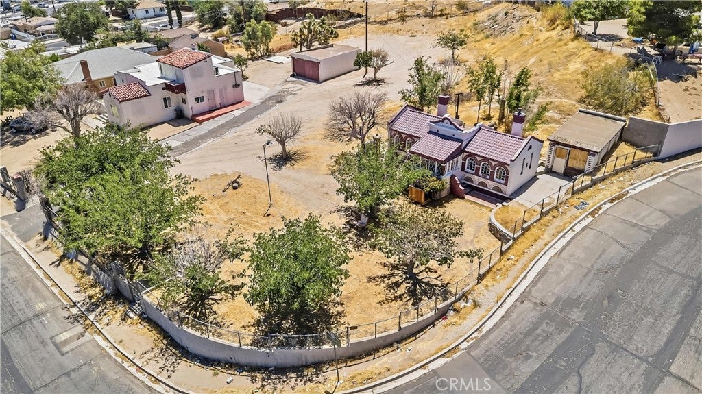 16805 yucca