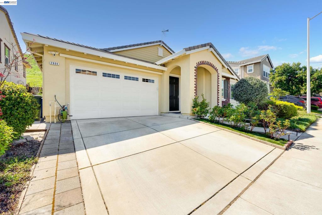 2904 Hanauma Bay Dr.