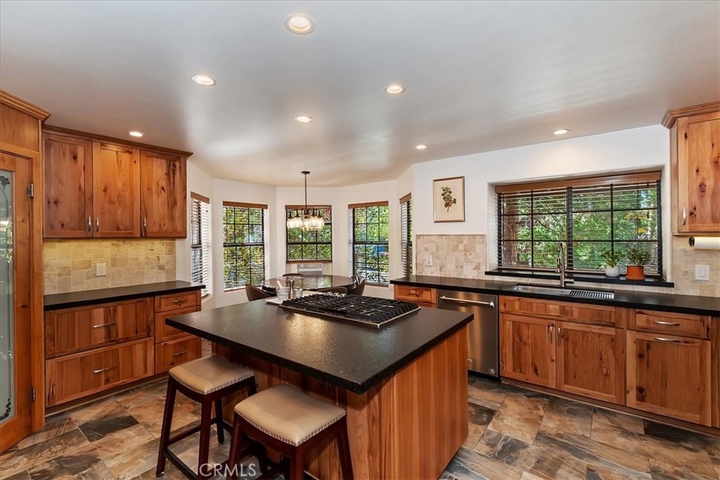 Arrowhead Woods (AWHW) - Residential