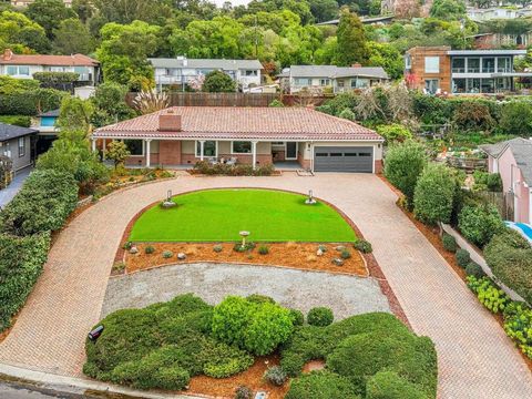 Photo of 51 51 Franciscan Way Way, Kensington, CA 94707 (MLS # 41124408)