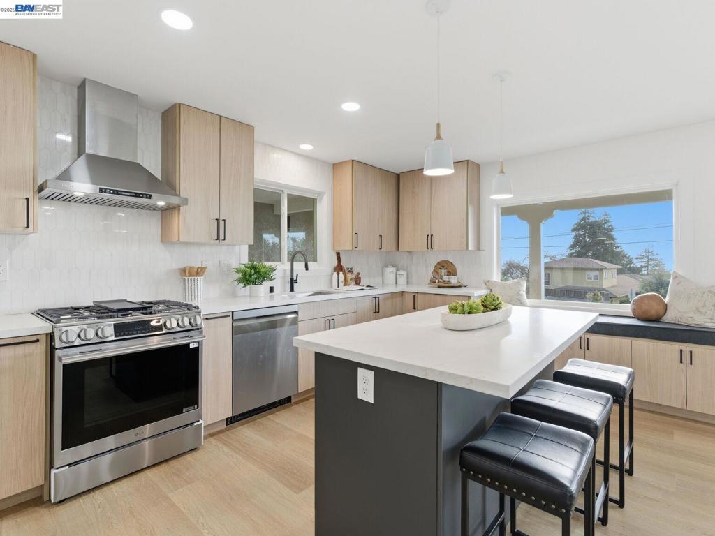 51 51 Franciscan Way