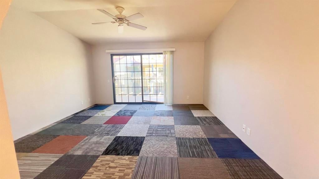 2701 E Mesquite Avenue S86