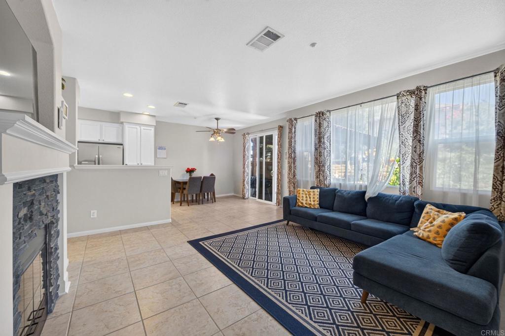 41524 Blue Canyon Avenue 3