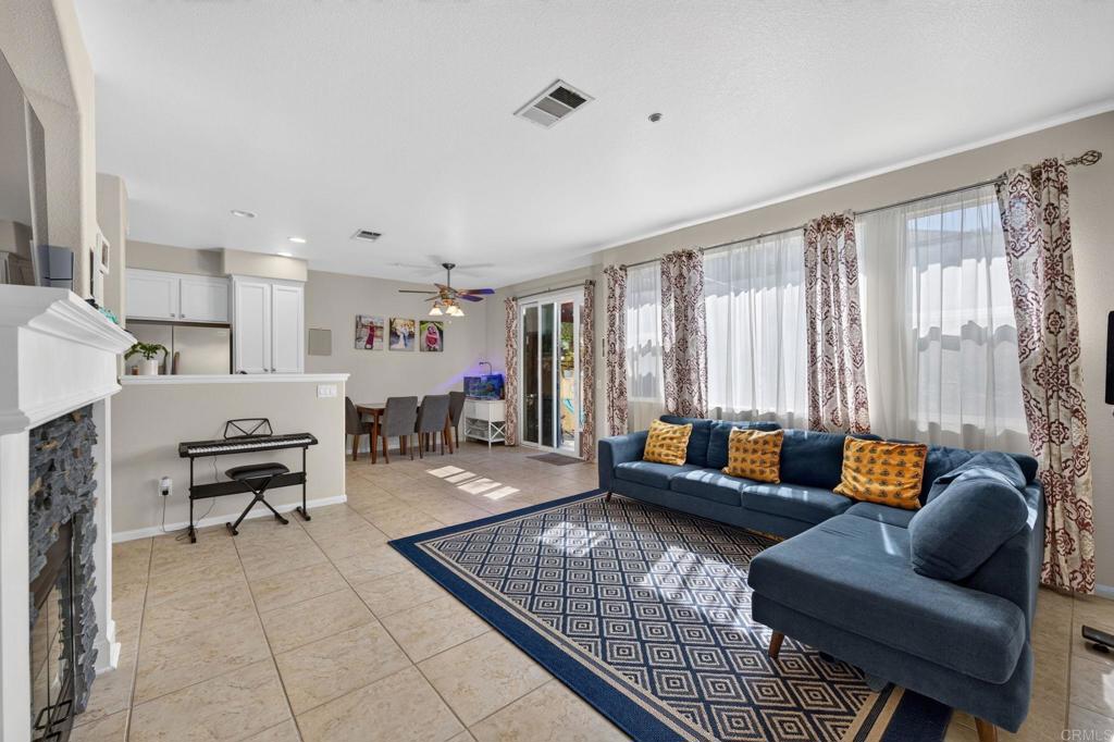 41524 Blue Canyon Avenue 3