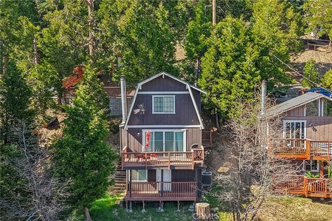 Photo of 2409 Spring Oak Drive, Running Springs, CA 92382 (MLS # IG26062660)