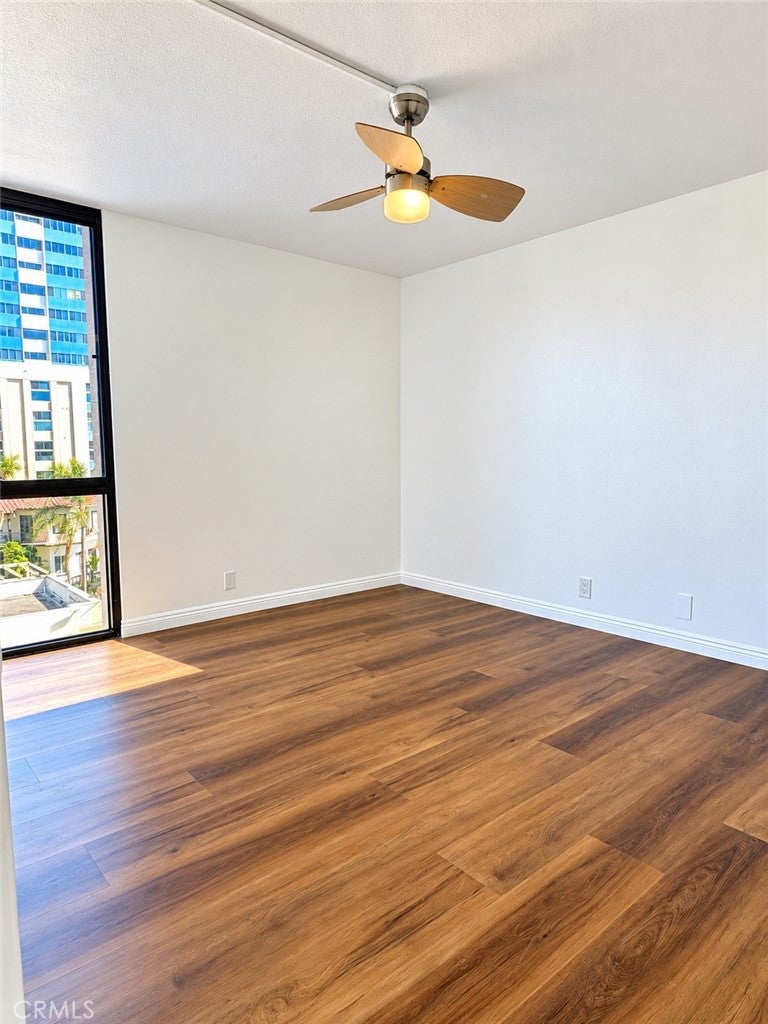 1750 E Ocean 403