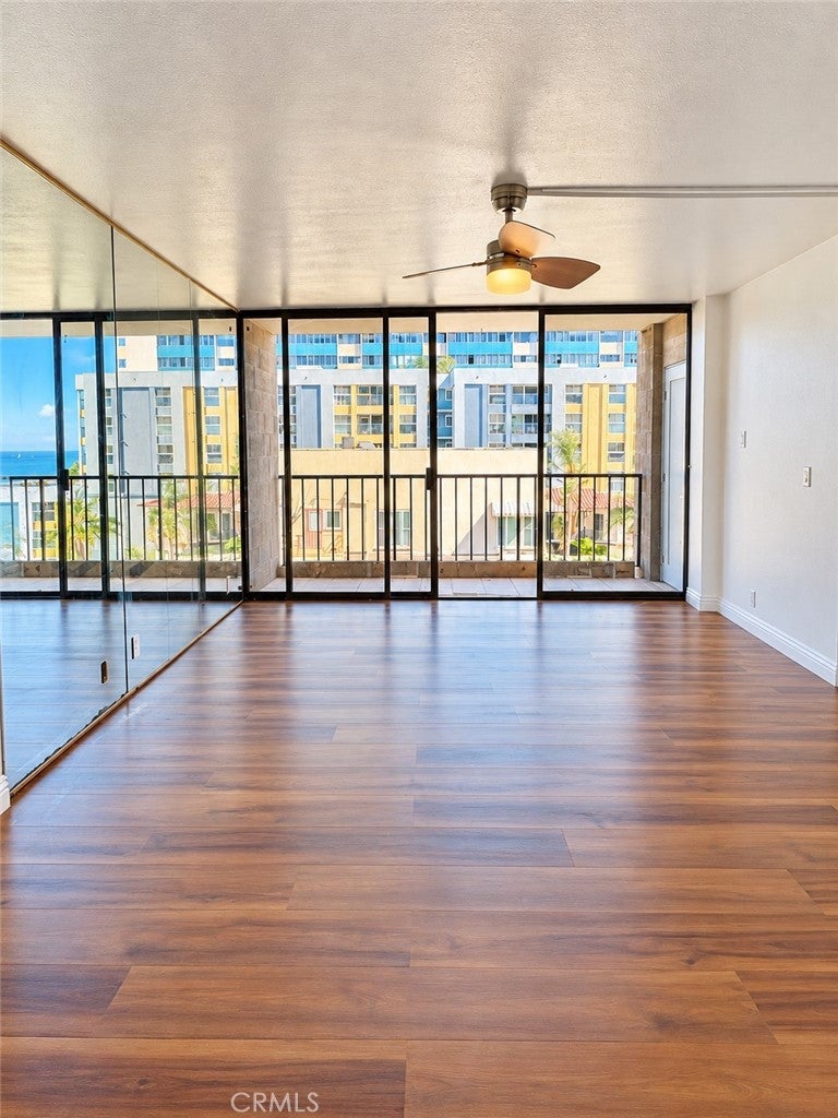 1750 E Ocean 403