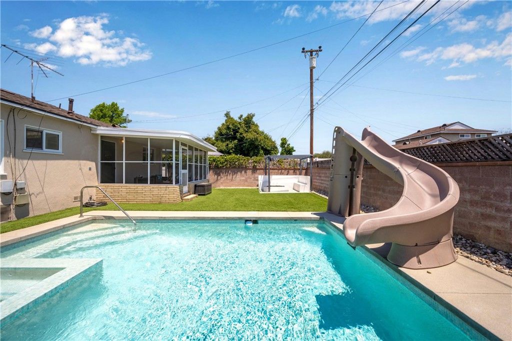 listing image 130726346104947900002