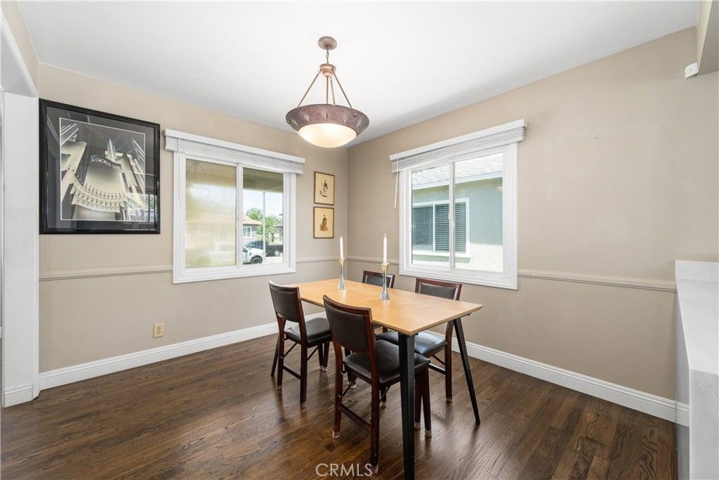 listing image 130723165026141904184