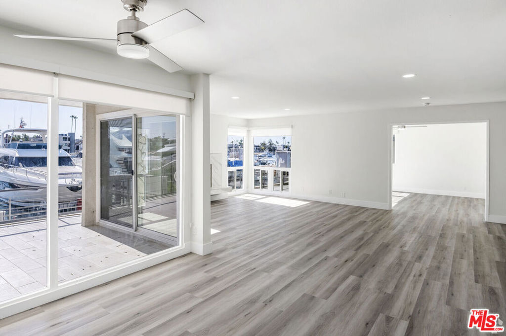 919 Bayside Drive K4