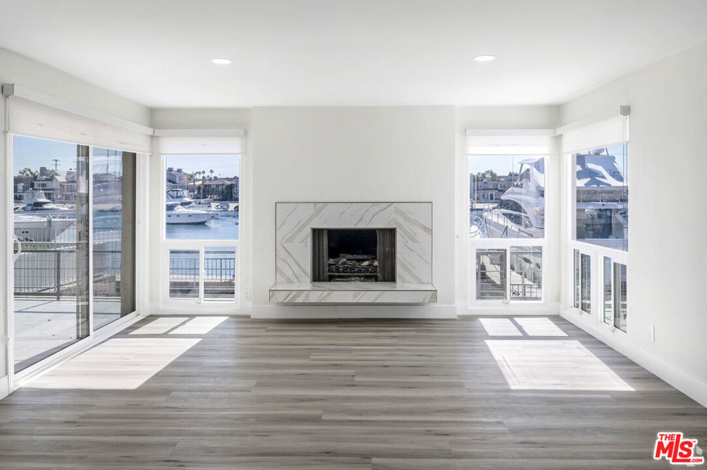 919 Bayside Drive K4