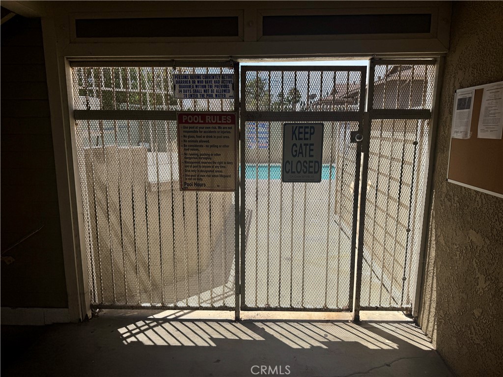 Chestnut Square (CHSQ) - Residential Lease