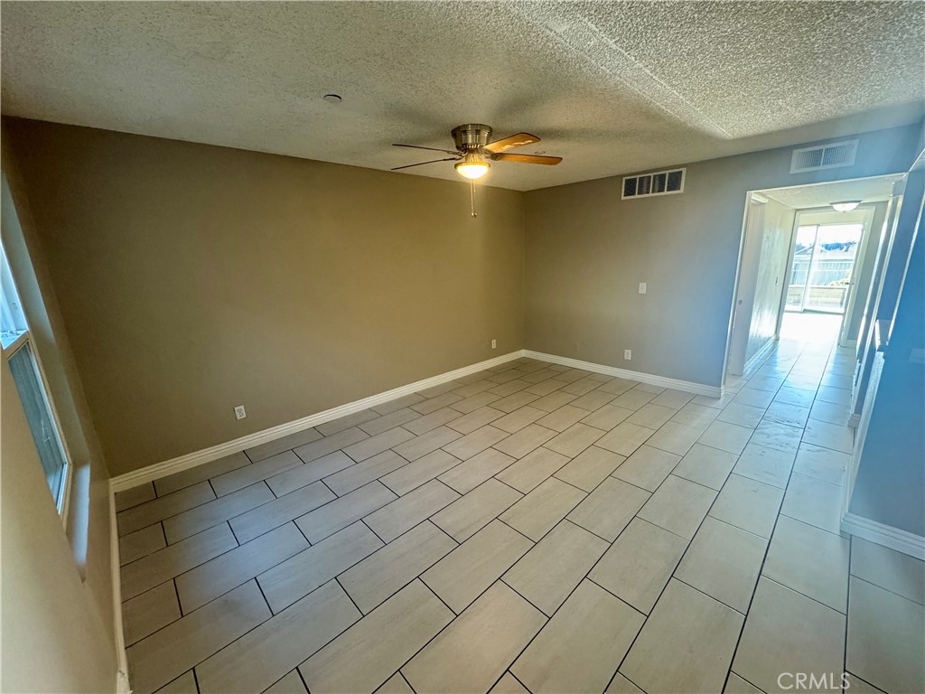 Chestnut Square (CHSQ) - Residential Lease