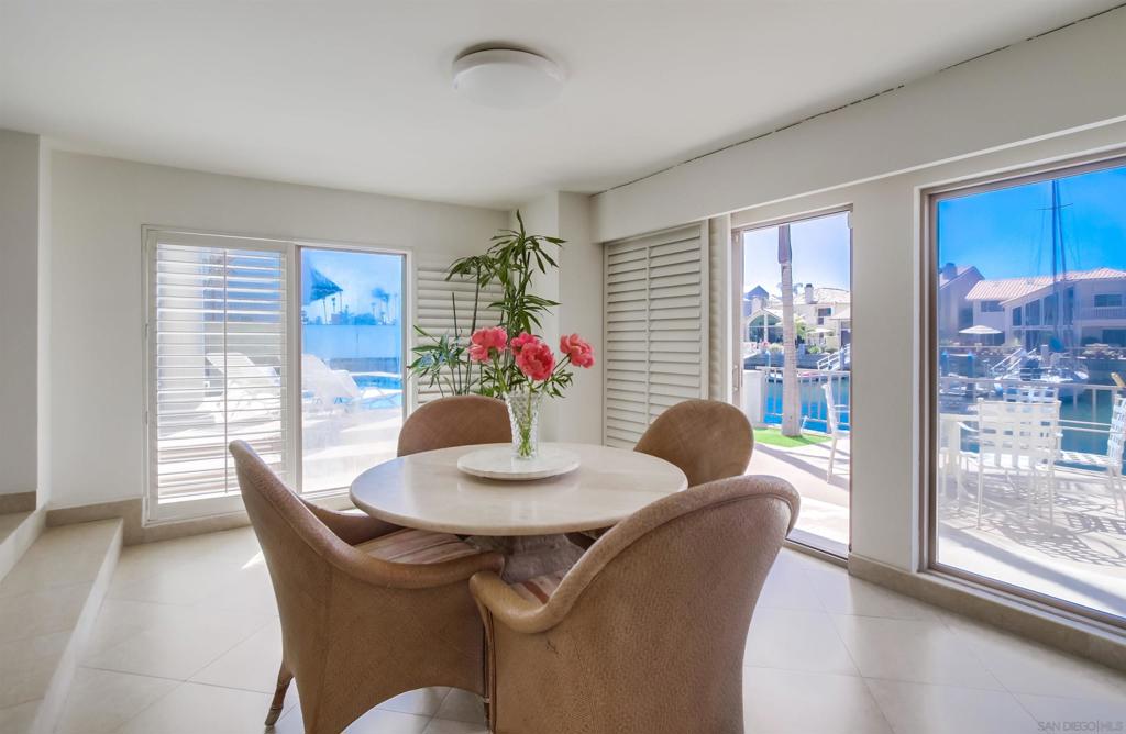 6 Buccaneer Way