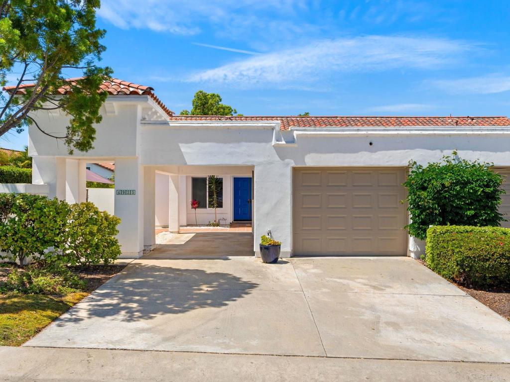 4925 Icaria Way