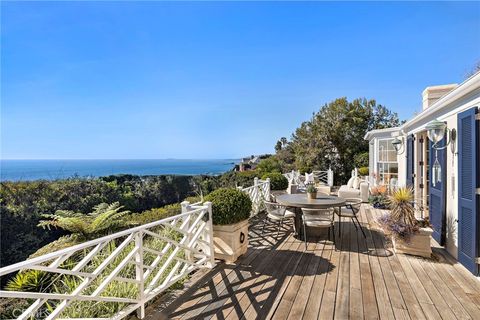 Photo of 31571 Bluff Drive, Laguna Beach, CA 92651 (MLS # LG26053624)