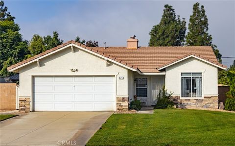 Photo of 925 S Navano St, Colton, CA 92324 (MLS # IG25246683) Photo of 925 S Navano St, Colton, CA 92324 (MLS # IG25246683)