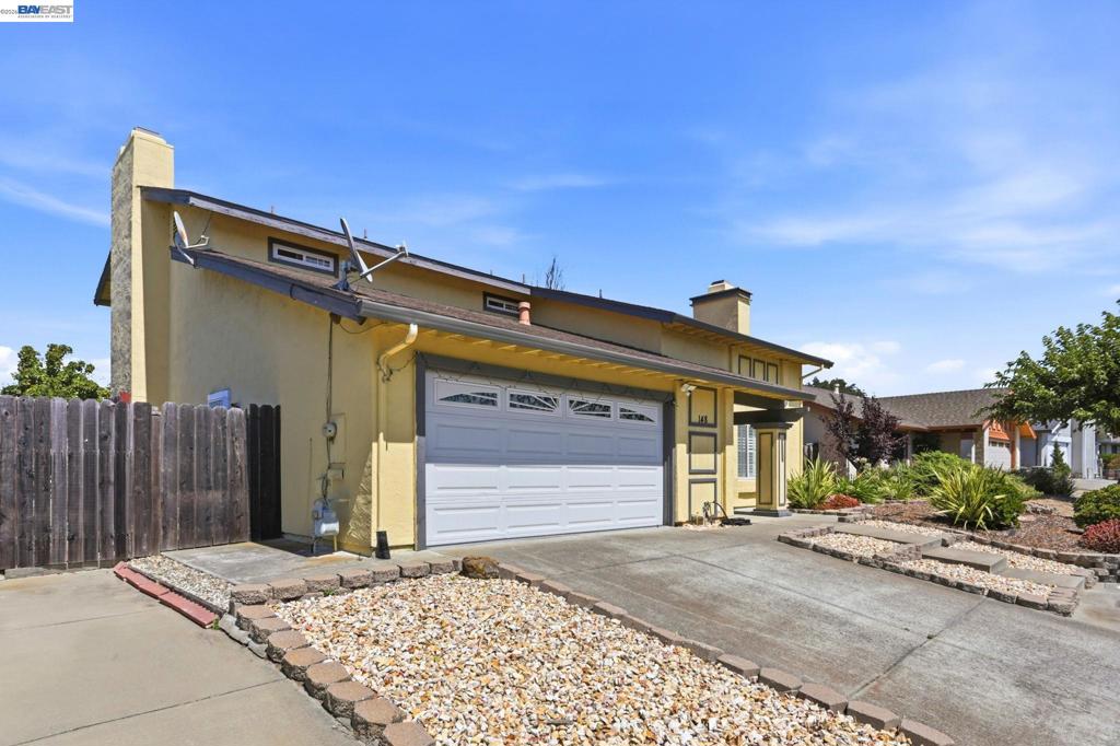 148 Valley Oak Ln