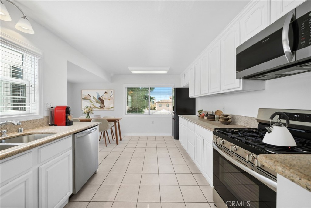 Newport Heights (NEWH) - Residential