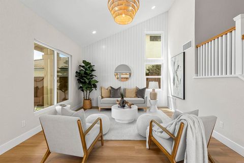 3936 Ambervale Ter San Diego CA 92130