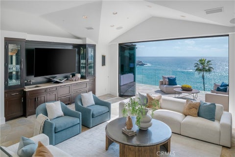 Photo of 26 S La Senda Dr, Laguna Beach, CA 92651 (MLS # OC26029620)