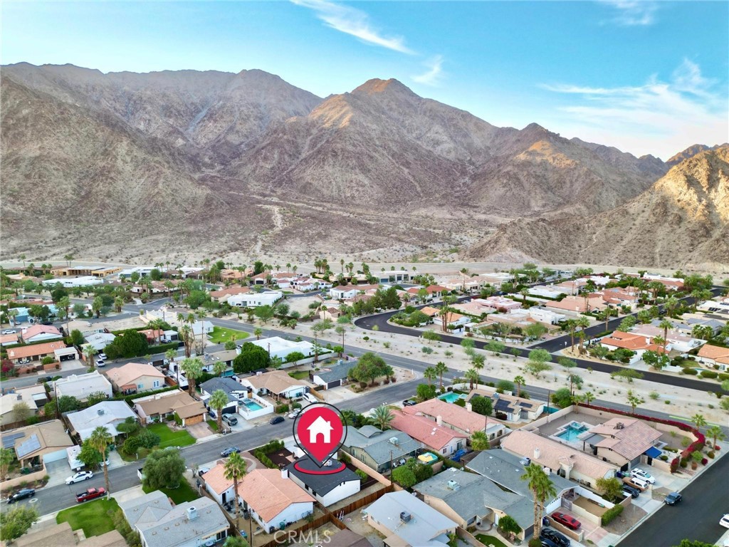 La Quinta Cove* - Residential