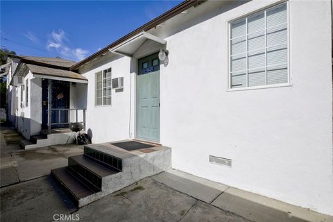 Photo of 5945 Willowcrest, North Hollywood, CA 91601 (MLS # GD26006096)