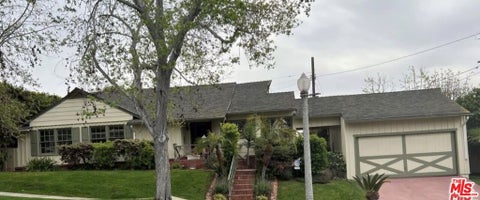 Photo of 3116 Queensbury Drive, Los Angeles, CA 90064 (MLS # 26103050)