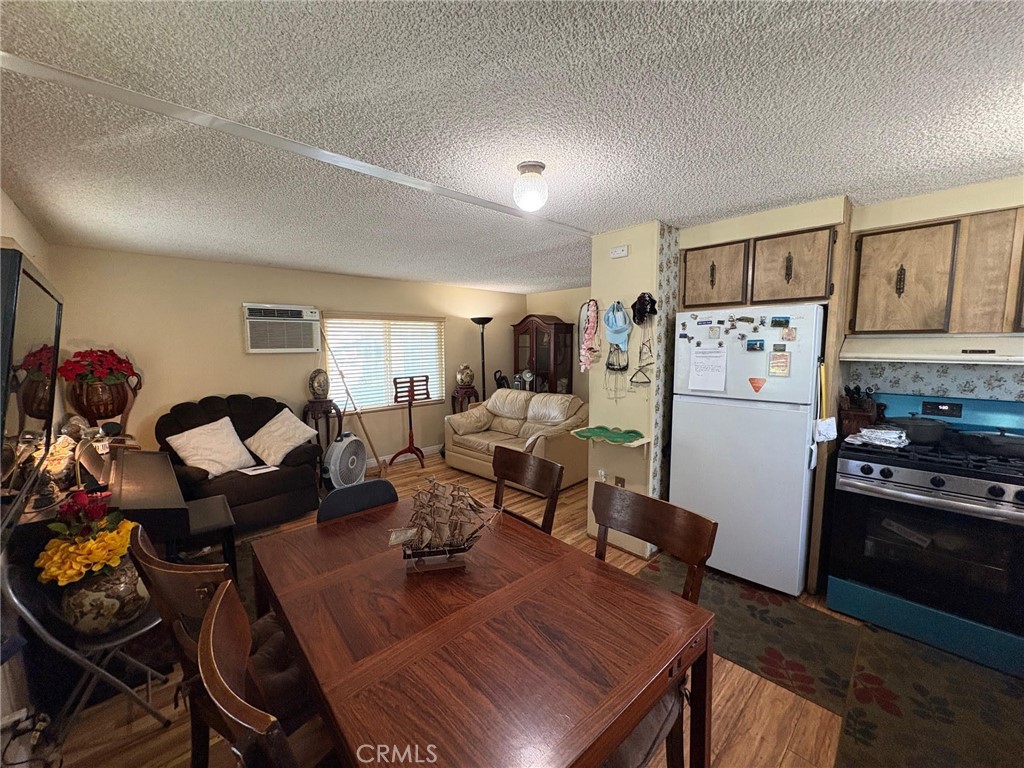 1850 W Orangethorpe Avenue 44