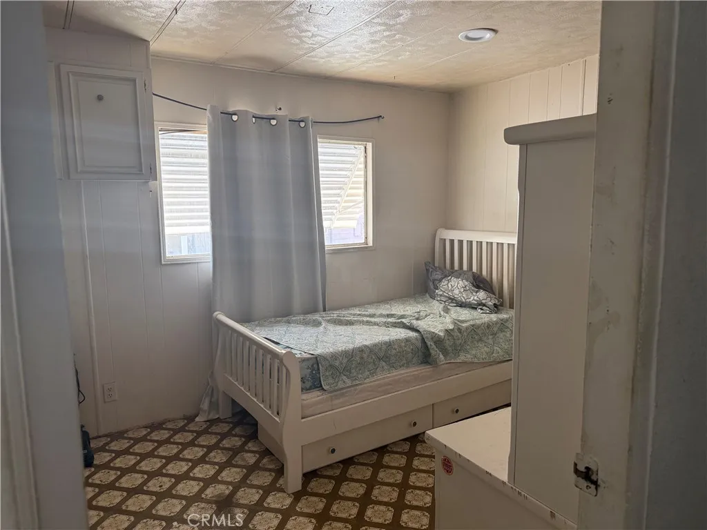 Perris, California 92570, United States, 3 Bedrooms Bedrooms, ,2 BathroomsBathrooms,Residential,Active,213058