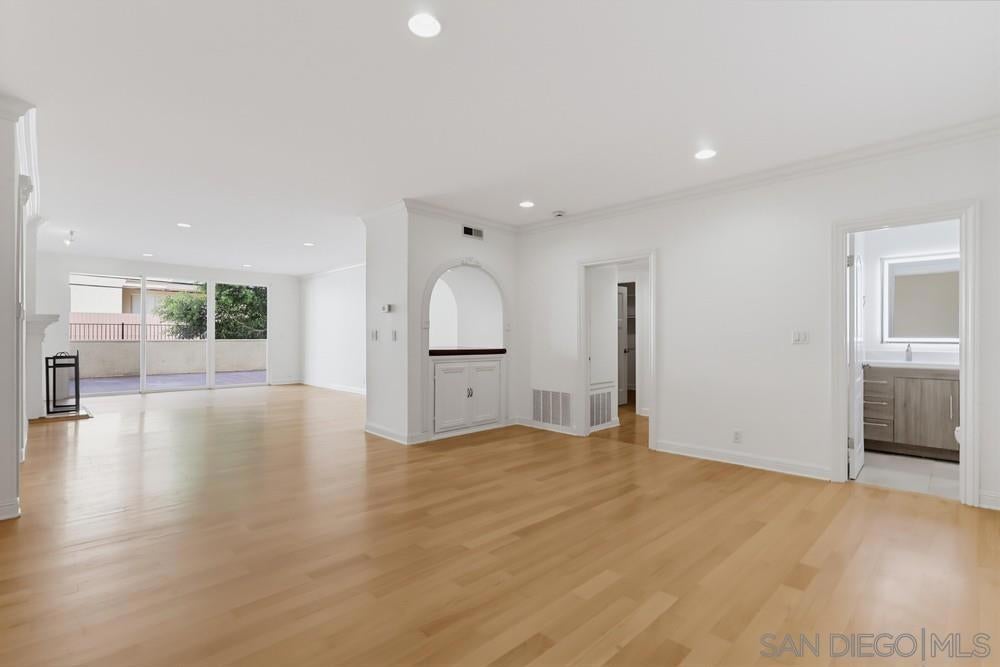 1520 Camden 106
