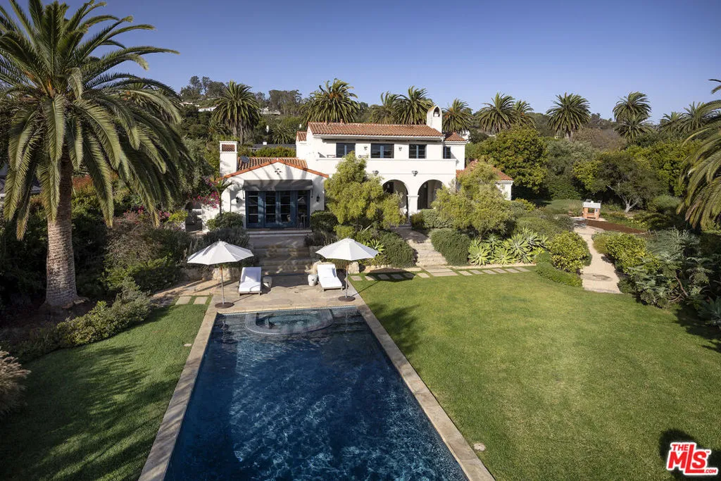 Santa Barbara, California 93110, United States, 4 Bedrooms Bedrooms, ,4 BathroomsBathrooms,Residential,Active,94303