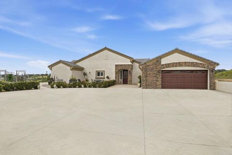 3600 Linda Vista Drive Fallbrook CA 92028