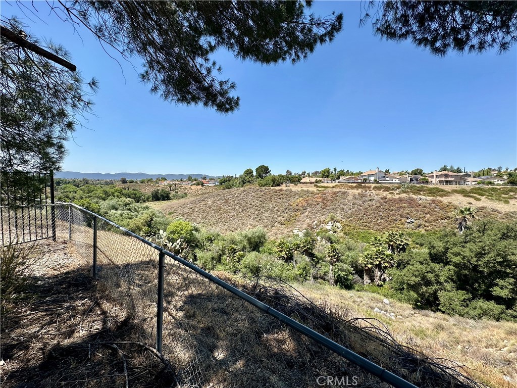 38171 Via La Colina