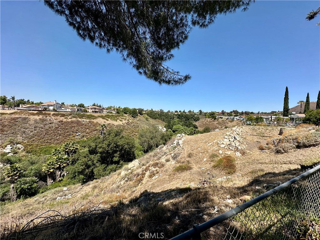 38171 Via La Colina