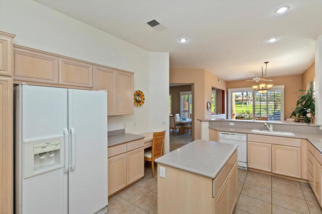 Rancho Mirage C.C. - Residential