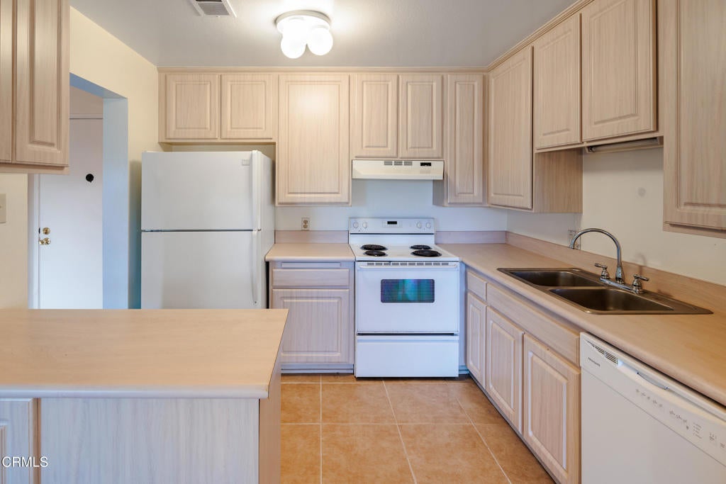 324 Chestnut Hill Court 14